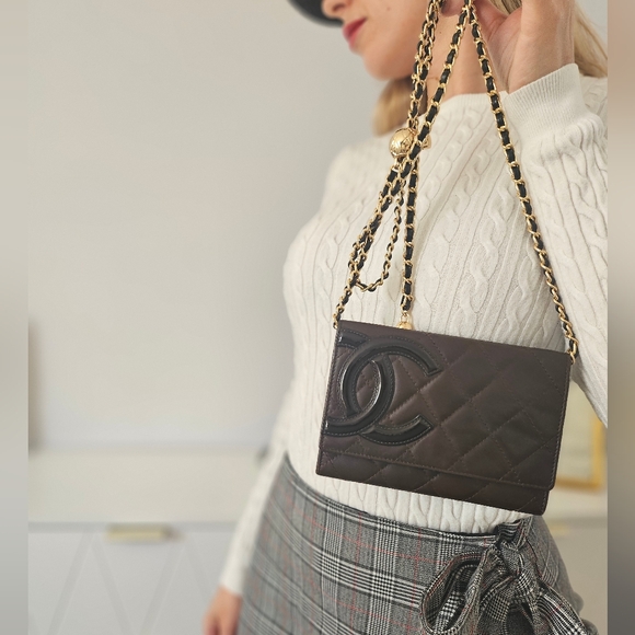 🖤CHANEL Authentic Cambon Wallet🖤 - Picture 4 of 17